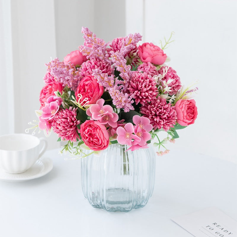 European Style Mini Flower Bouquet with 7 Roses Decor