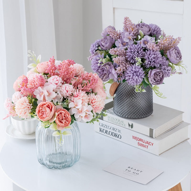 European Style Mini Flower Bouquet with 7 Roses Decor
