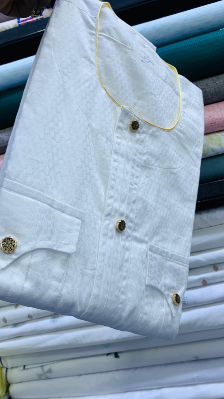 جلابية رجالية فاخرة – تفصيل حسب الطلب
Premium Jalabiya – Custom Tailored